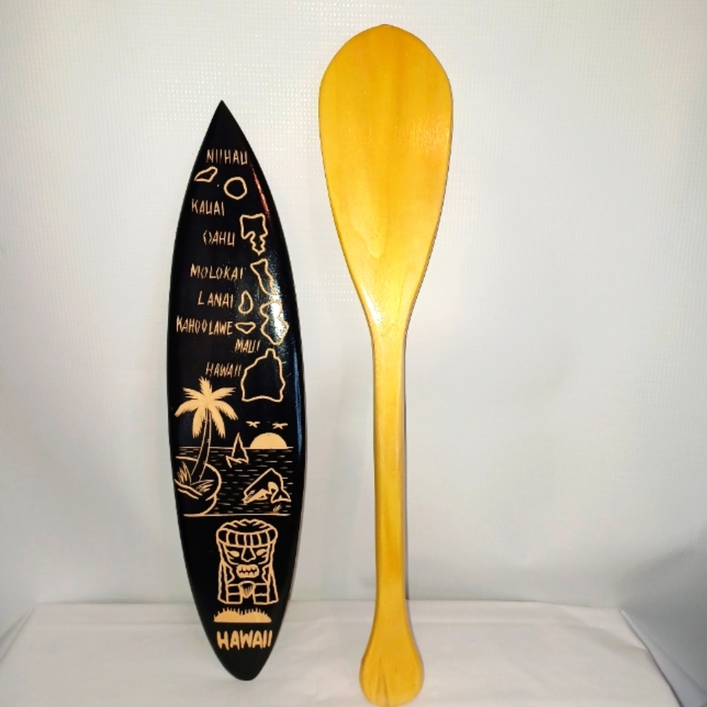 Hawaiian Islands Black and Tan Decorative Surf Board and Paddle Set Wall Decor